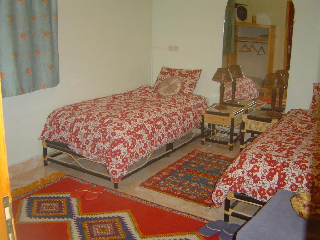 Le Temps De Vivre Bed & Breakfast Ouarzazate Ruang foto